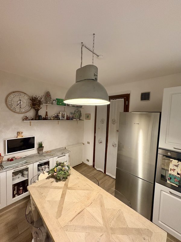 Lampada vintage Placida Lettis Luce a casa di un cliente