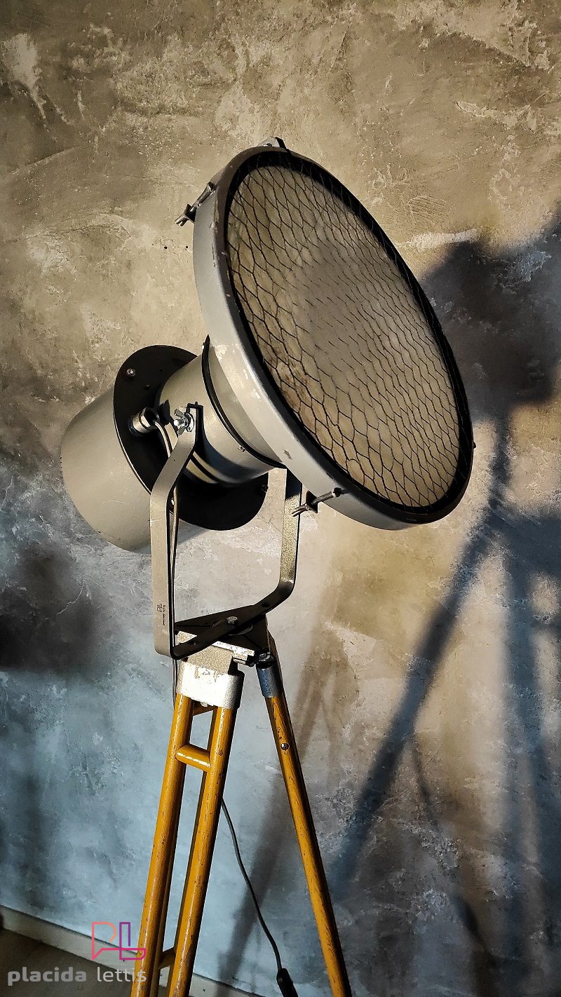 Lampada con treppiede vintage originale, faro grigio, Polonia anni '80 – dettaglio 12
