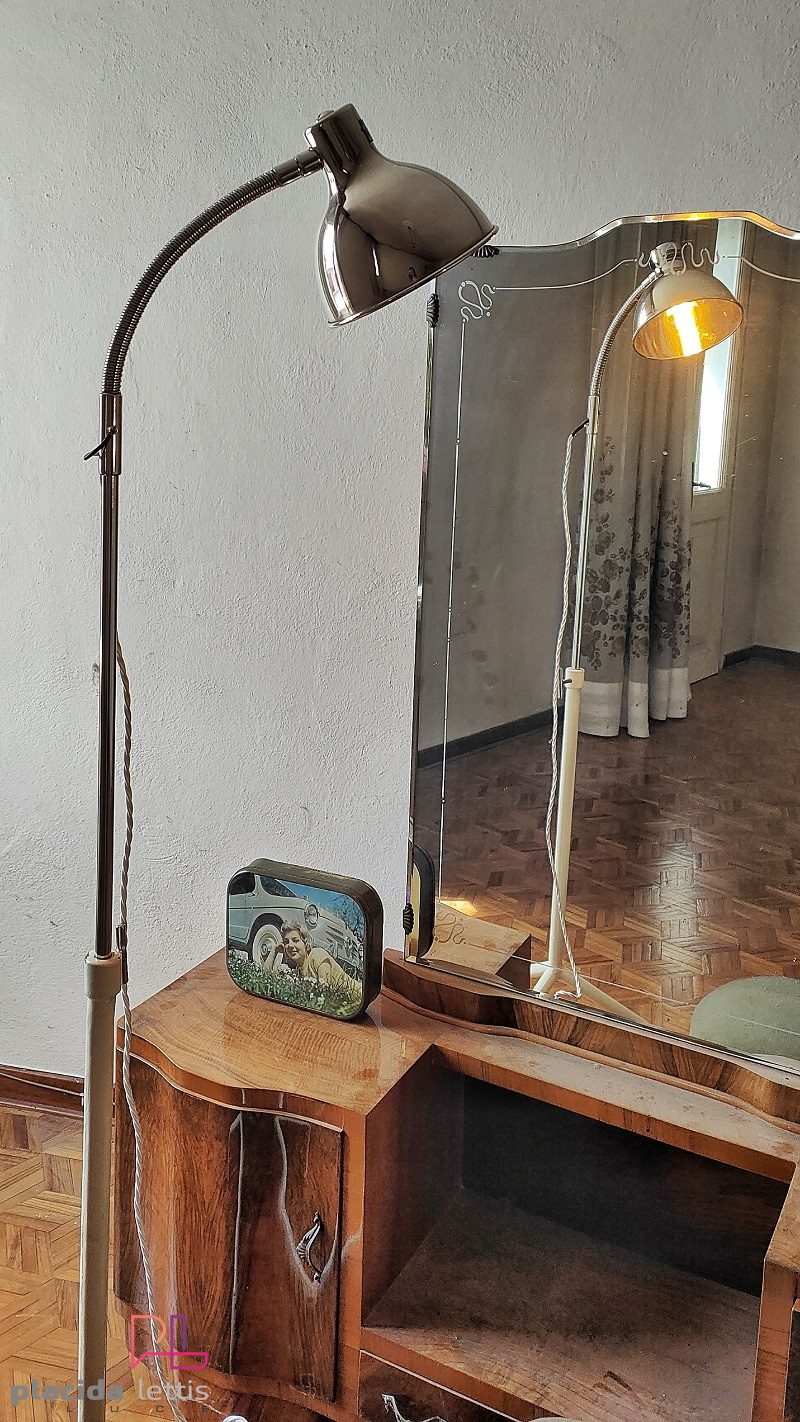 Lampada da terra vintage originale medica con cupola cromata, anni '60 – dettaglio 7