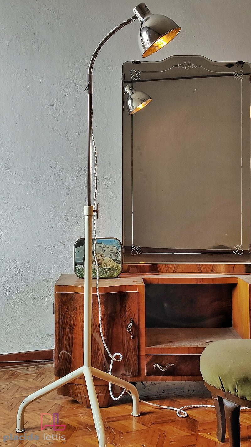 Lampada da terra vintage originale medica con cupola cromata, anni '60 – dettaglio 16