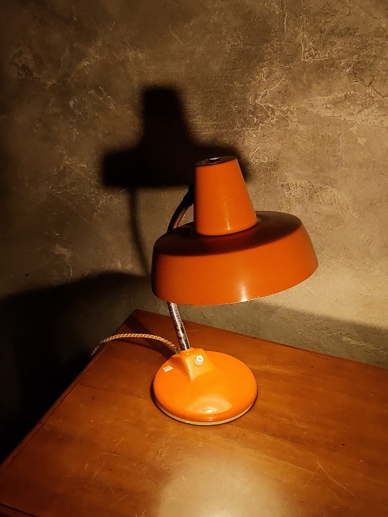 Lampada industriale da scrivania, caldo color arancio