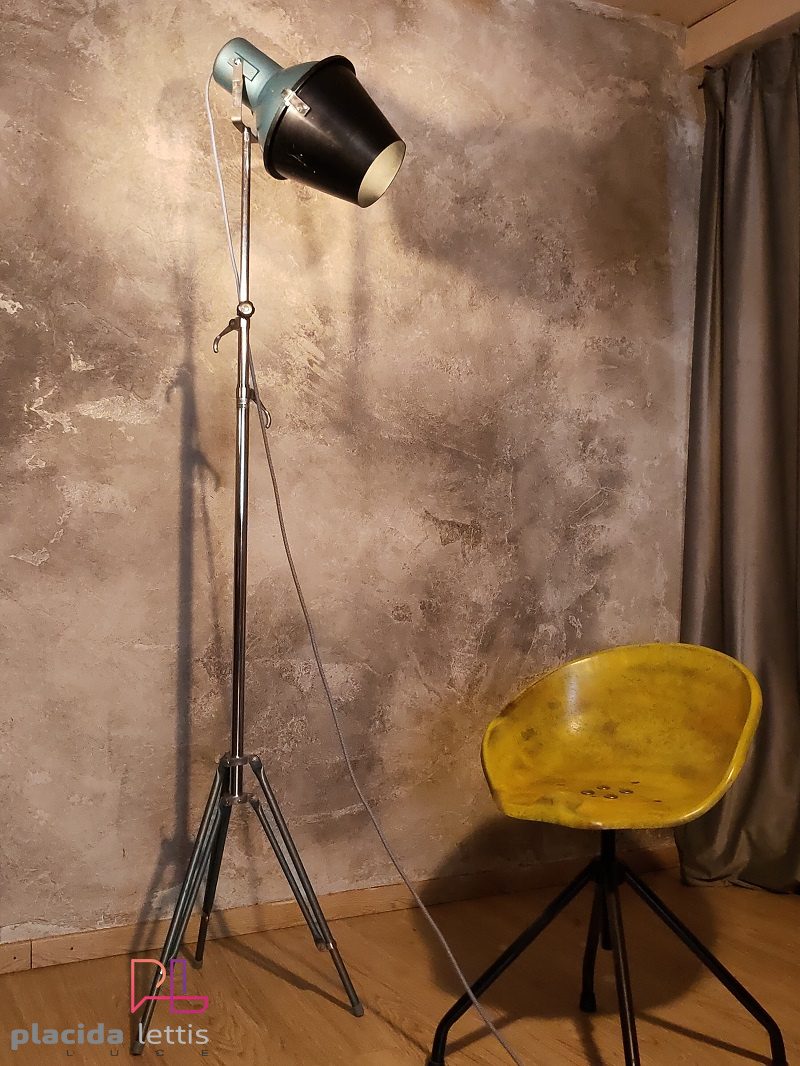 Da flash per fotografi, a splendido treppiede d'atmosfera! – dettaglio 11