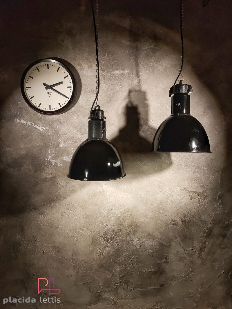 Lampada a sospensione vintage originale stile Bauhaus nera, 35 cm – dettaglio 4