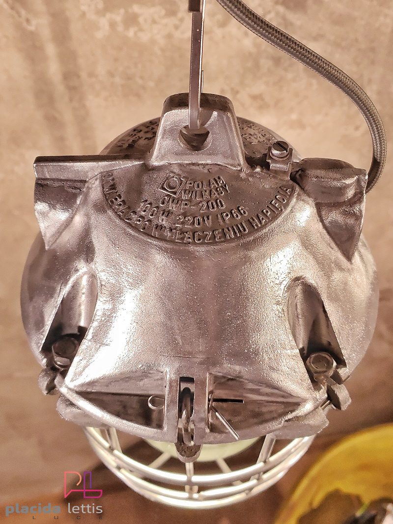 Original vintage explosion-proof pendant light by Polam, Poland 1970s – dettaglio 10