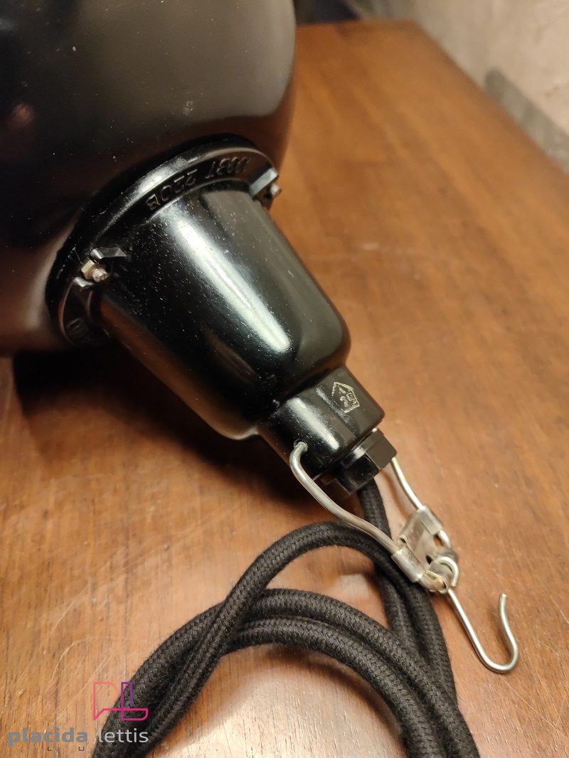 Lampada a sospensione vintage originale piccola nera, URSS anni '70 – dettaglio 14