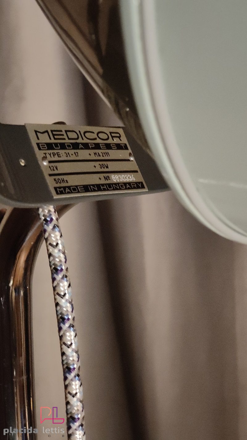 Lampada da terra vintage originale medica azzurra, Budapest anni '60 – dettaglio 15