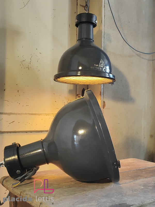 Lampada a sospensione vintage originale blu-grigia con griglia, anni '50 – dettaglio 4
