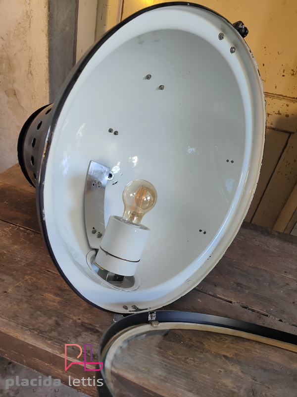 Lampada a sospensione vintage originale blu-nera, vetro curvo, anni '50 – dettaglio 5