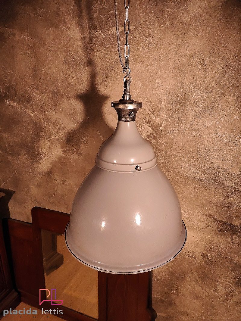 Lampada a sospensione vintage originale Benjamin a cupola larga, anni '50 – dettaglio 6
