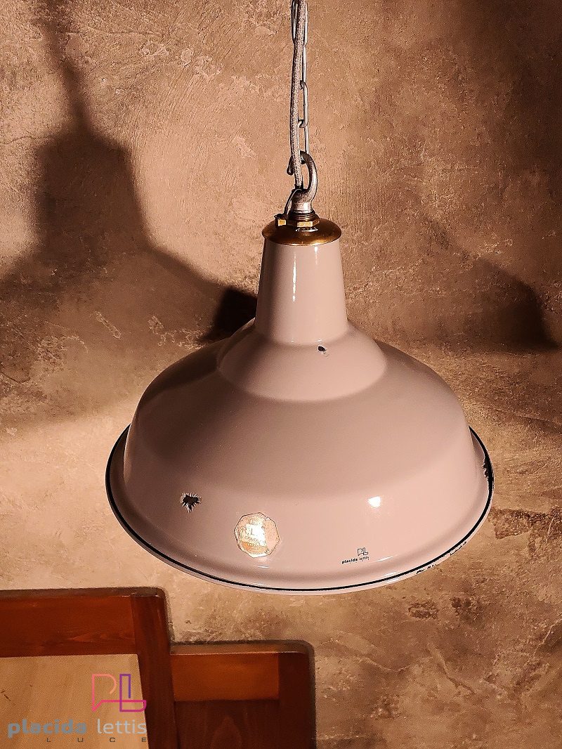 Lampada a sospensione vintage originale Benjamin RLM smaltata, anni '50 – dettaglio 9