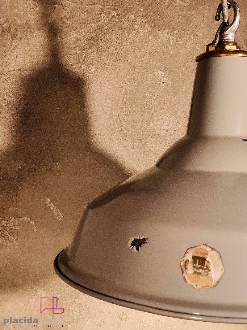 Lampada a sospensione vintage originale Benjamin RLM smaltata, anni '50 – dettaglio 10