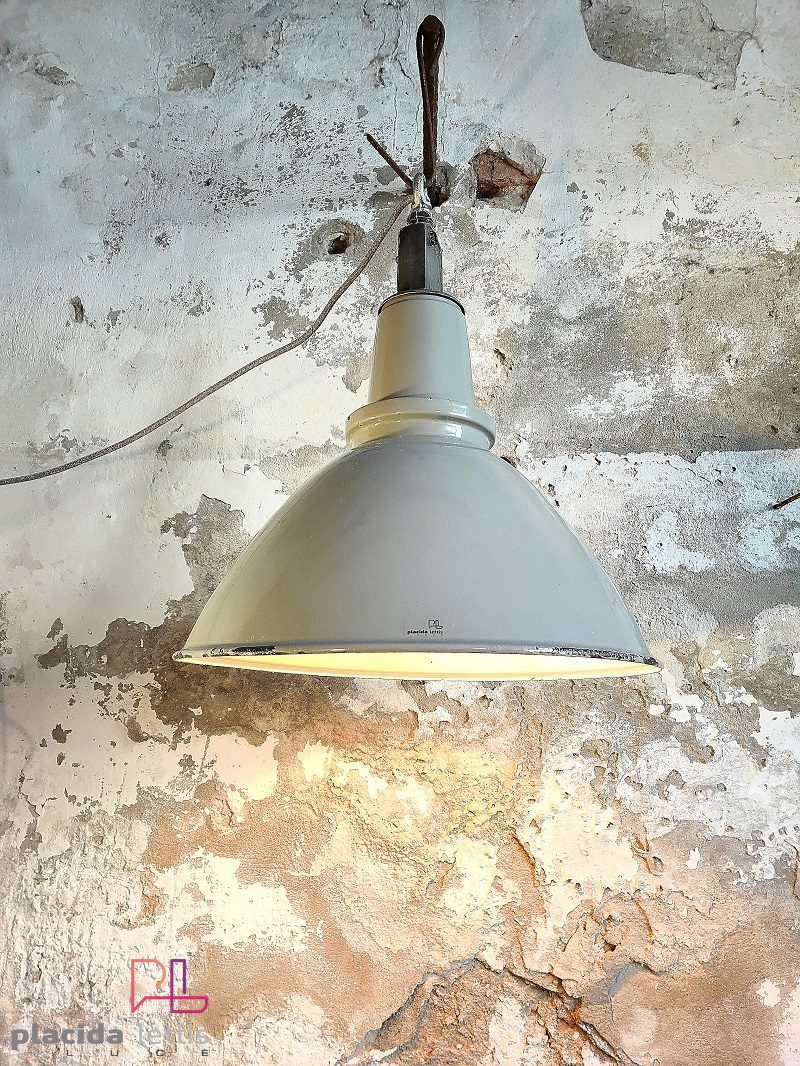 Lampada a sospensione vintage originale Mazdalux tortora, Inghilterra – dettaglio 3