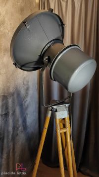 Lampada con treppiede vintage originale, faro grigio, Polonia anni '80 – miniatura 6