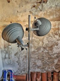 Lampada industriale IFF, nata per gli studi fotografici. – miniatura 5