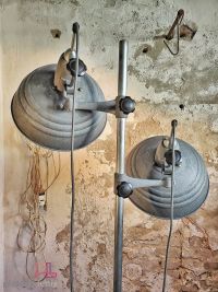 Lampada industriale IFF, nata per gli studi fotografici. – miniatura 10