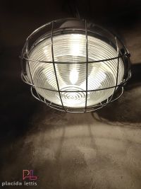 Lampada a sospensione vintage originale argento, vetro curvo e griglia – miniatura 4