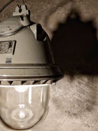 Original vintage bunker pendant light, East Germany (GDR) 1980s – thumbnail 6
