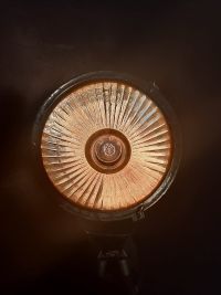 Faro da teatro vintage con cupola a specchio, Polonia anni '50-'60 – miniatura 2