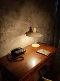 Lampada industriale da scrivania elegante – miniatura 4