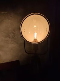 Una lampada industriale davvero unica! – miniatura 2