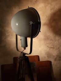 Una lampada industriale davvero unica! – miniatura 15