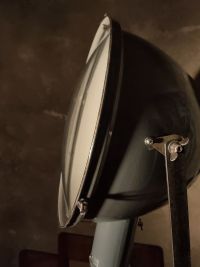 Una lampada industriale davvero unica! – miniatura 6