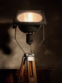 Faro da teatro vintage con frontale quadrato, Cecoslovacchia anni '60 – miniatura 3