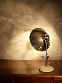 Lampada industriale da scrivania anni 60, prodotta in ex Cecoslovacchia – miniatura 2