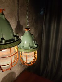 Lampada a sospensione vintage originale con griglia verde, URSS anni '70 – miniatura 13