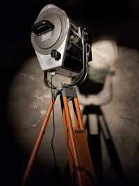 Spotlight cinematografico, prodotto negli anni 70 a Berlino est – miniatura 13