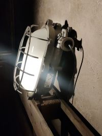 Classiche lampade industriali, dette tartaruga – miniatura 8