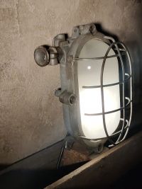 Classiche lampade industriali, dette tartaruga – miniatura 6