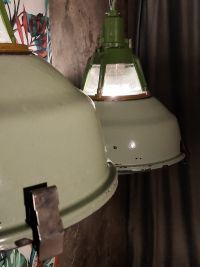 Lampada industriale anni '70 - Colore verde chiaro originale – miniatura 16