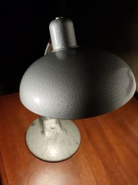Lampada da scrivania vintage originale martellata, Ungheria anni '60 – miniatura 3