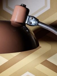 Una lampada industriale da scrivania ma di grande eleganza! – miniatura 15