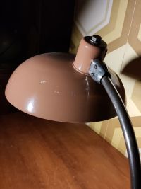 Una lampada industriale da scrivania ma di grande eleganza! – miniatura 9