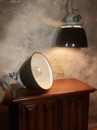Una lampada industriale possente, ma di grande bellezza – miniatura 21