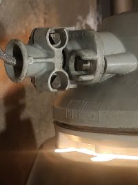 Una lampada industriale possente, ma di grande bellezza – miniatura 22
