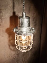 Lampada a sospensione vintage originale da bunker, URSS anni '80 – miniatura 9