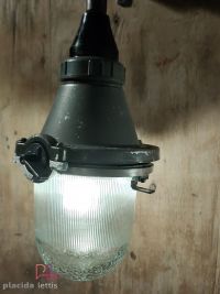 Piccole lampade industriali da parete, con vetro. – miniatura 11
