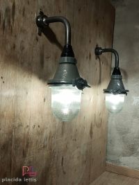 Piccole lampade industriali da parete, con vetro. – miniatura 16