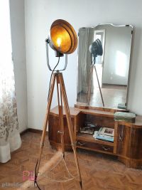 Faro industriale su treppiede, anni 60 – miniatura 12