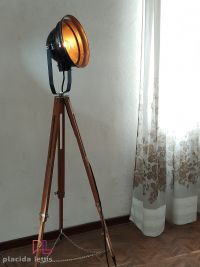 Faro industriale su treppiede, anni 60 – miniatura 15
