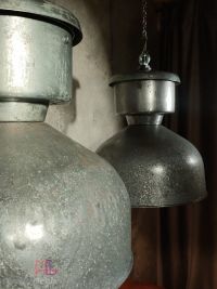 Lampada a sospensione vintage originale in metallo lucidato, Polonia – miniatura 11