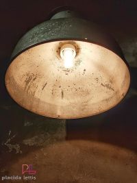 Lampada a sospensione vintage originale in metallo lucidato, Polonia – miniatura 15