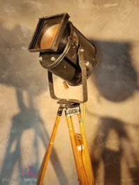 Spotlight da cinema vintage Cremer Paris con lente di Fresnel, anni '50 – miniatura 17