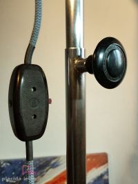 Faro da teatro vintage originale IFF azzurro e rosso con treppiede, anni '60 – miniatura 22