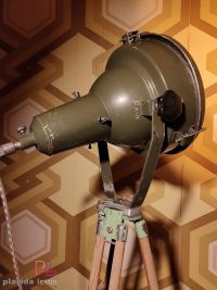 Faro da teatro vintage originale verde con specchio a raggi, Polonia – miniatura 12