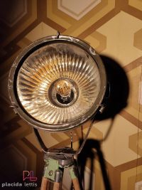 Faro da teatro vintage originale verde con specchio a raggi, Polonia – miniatura 13