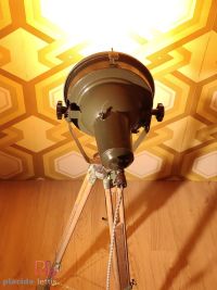 Faro da teatro vintage originale verde con specchio a raggi, Polonia – miniatura 19
